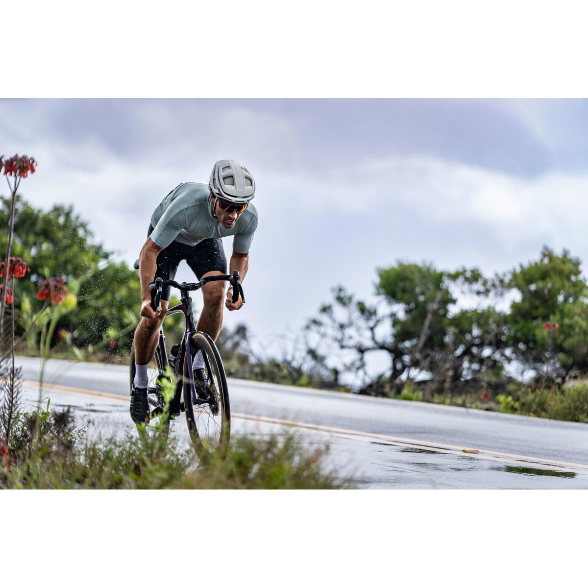 Garmin Edge 540 Solar GPS Cycling Computer Device