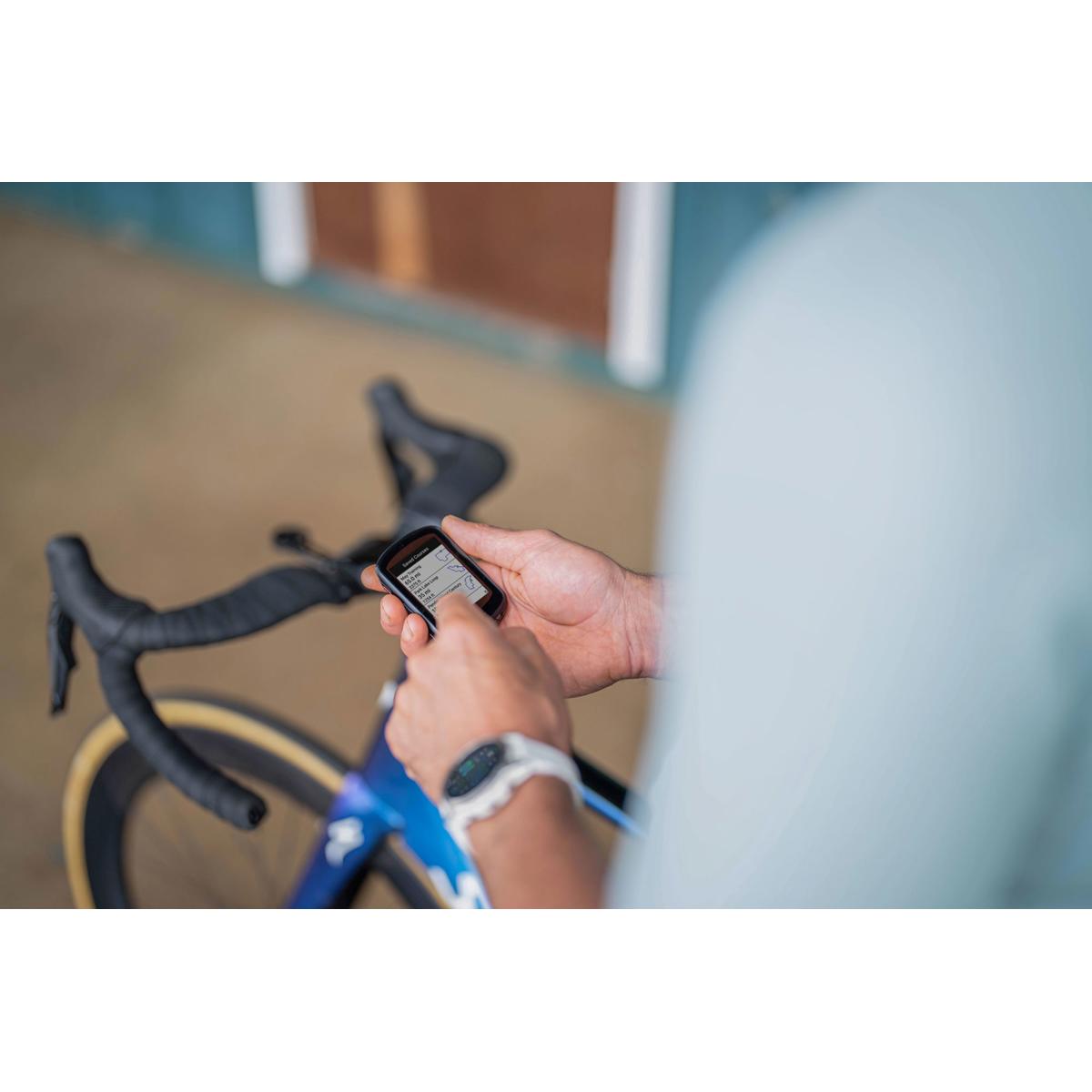 Garmin Edge 540 Solar GPS Cycling Computer Device