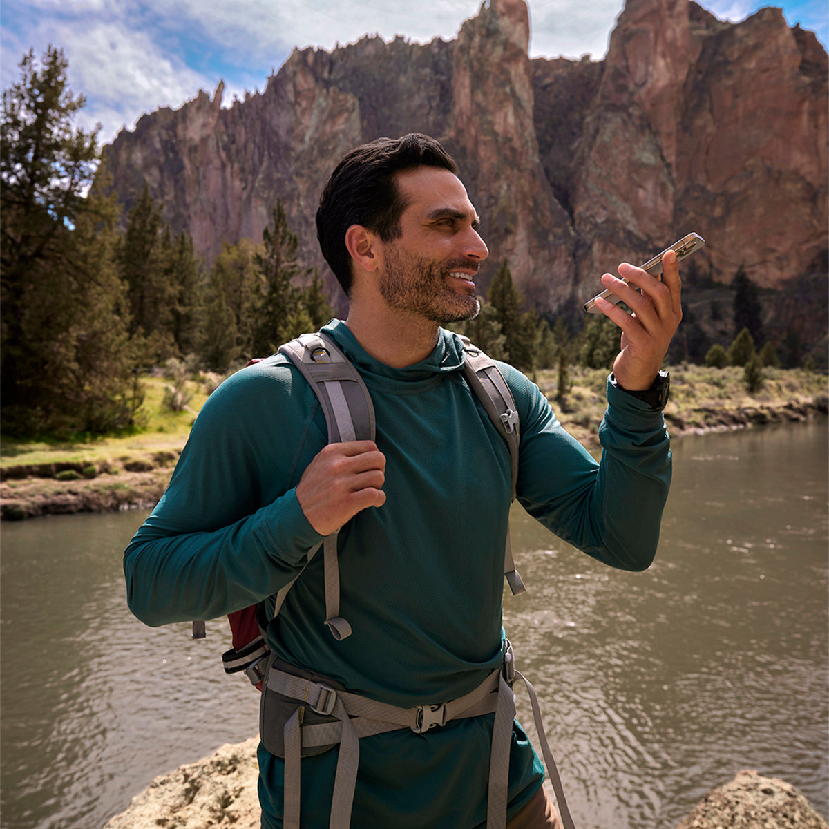 Garmin inReach Messenger Plus Satellite Communicator, Black